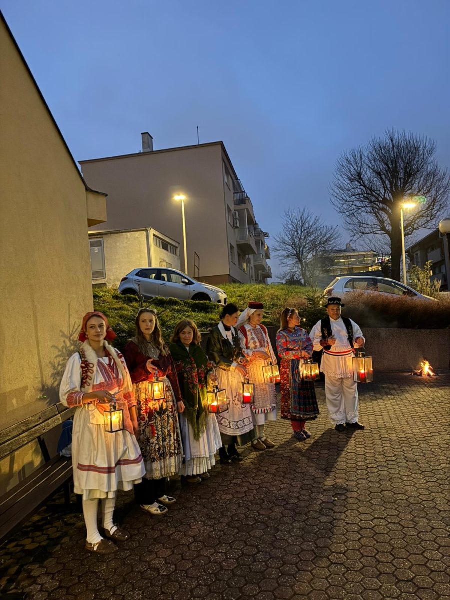 598d7831-04af-4f66-ae84-799b5f3c39e9